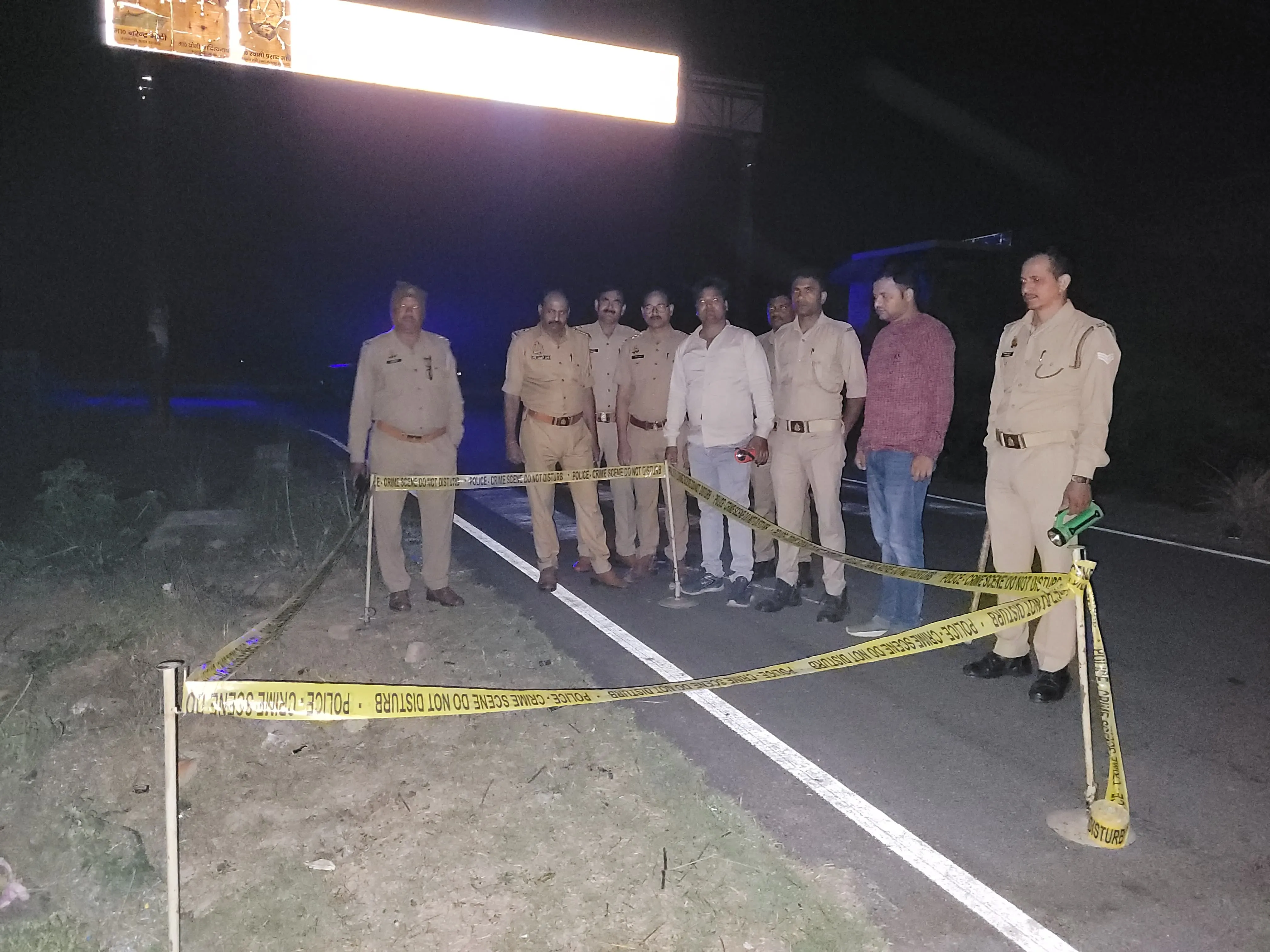 कन्नौज में पुलिस मुठभेड़ में बीस हजार का इनामी बदमाश घायल: जान से मारने की नियत से झोंका फायर   
