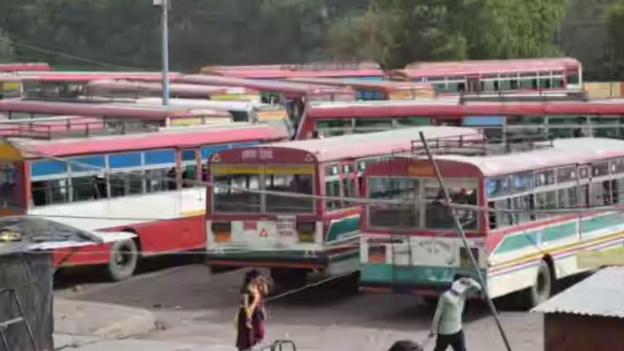 यात्रियों की सुविधा के लिए परिवहन निगम ने चलाई 350 बसें: होली में कानपुर से लोगों को जाने में नहीं होगी असुविधा...