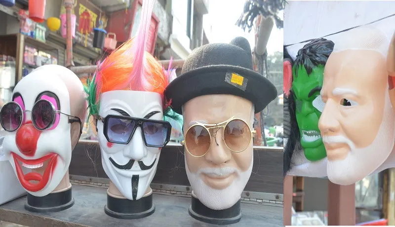 मुरादाबाद : मोदी-योगी के मुखौटे पहनकर होली मनाएंगे युवा, खूब हो रही बिक्री