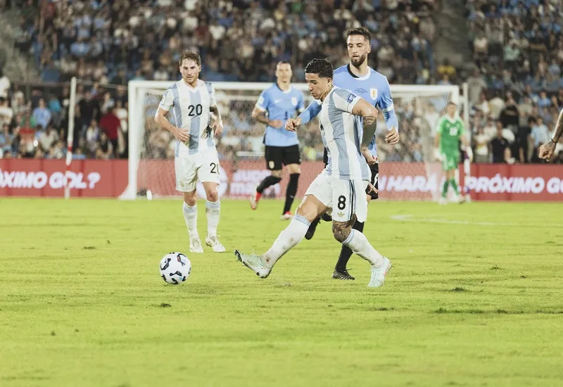 लियोनेल मेस्सी के बिना भी जीता अर्जेंटीना, विश्व कप में जगह बनाने से एक अंक दूर