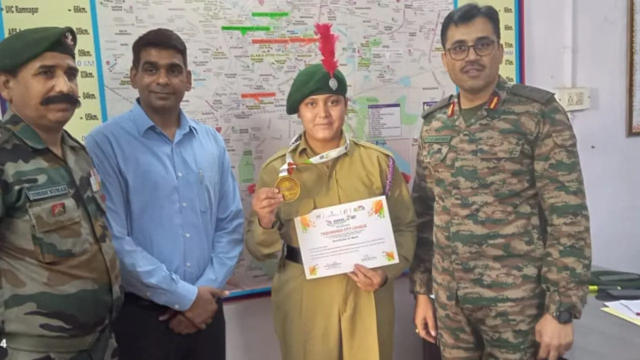 Lucknow University की प्रियांशी ने खेलो इंडिया में जीता गोल्ड