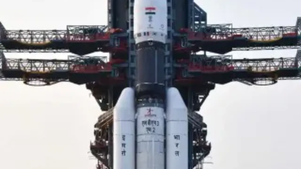 इसरो ने एलवीएम3-एम6 मिशन के लिए क्रायोजेनिक इंजन का उड़ान स्वीकृति तप्त किया परीक्षण 