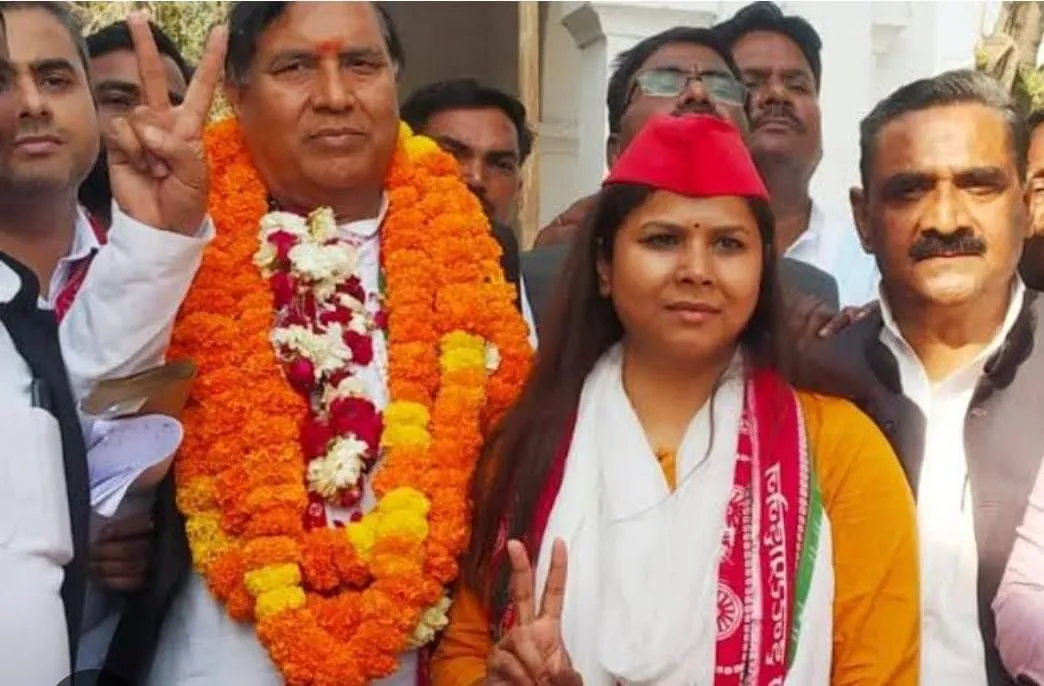 अखिलेश यादव के करीबी पूर्व एमएलसी वासुदेव यादव क्यों हुए गिरफ्तार? जानें वजह 