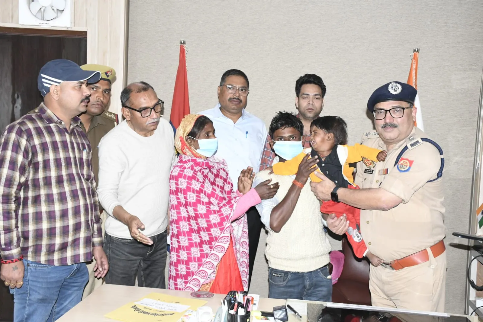 बदायूं: अपहरण की गई बच्ची बरामद, पुलिस से घिरता देख छोड़कर भागे बदमाश