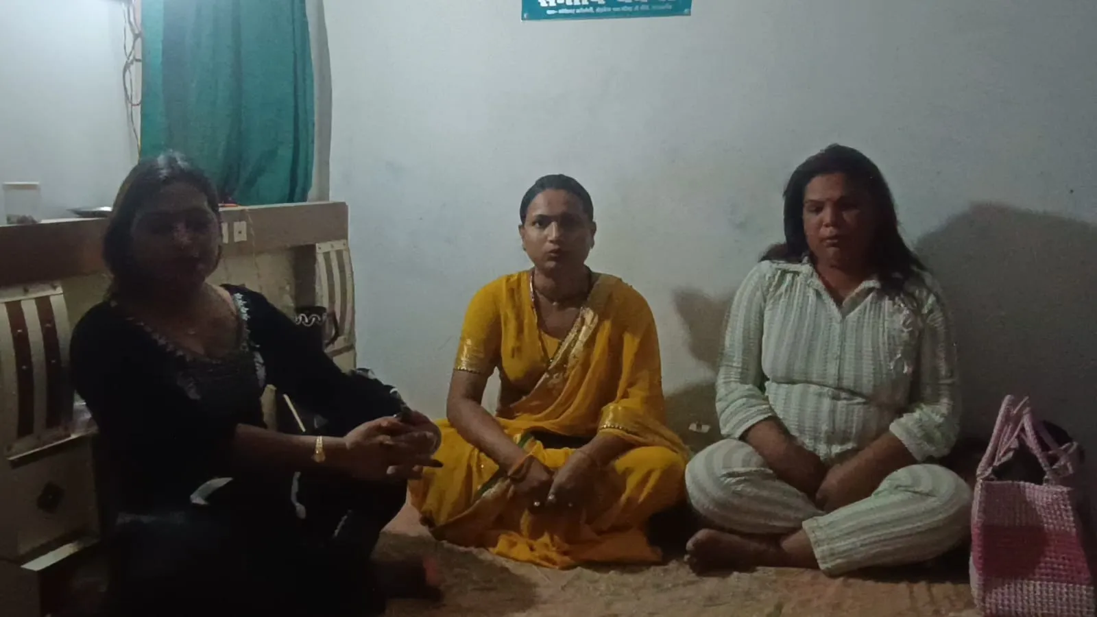 कासगंज: बधाई मांगने के दौरान क्षेत्र सीमा को लेकर किन्नरों में मारपीट, कार्रवाई की मांग