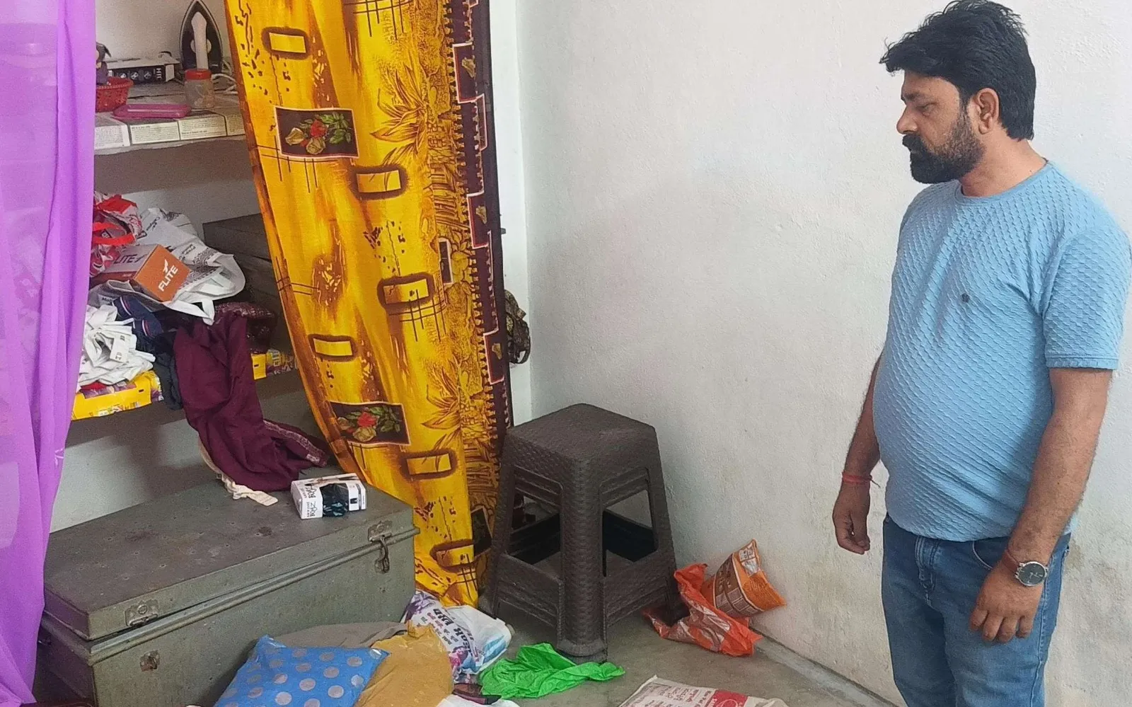 पीलीभीत: महेंद्रनगर कॉलोनी में चोरों का धावा, तीन मकानों से नकदी-जेवरात चोरी