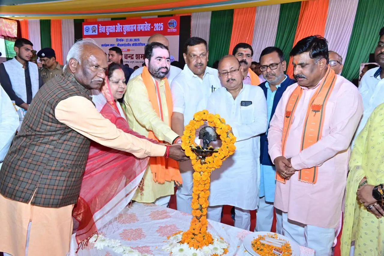 बाराबंकी: मुफ्त राशन से लेकर सिंचाई तक मिल रही सुविधाएं, यूपी की कानून व्यवस्था की दुनियाभर में सराहना-  राज्य मंत्री सतीश चंद्र शर्मा