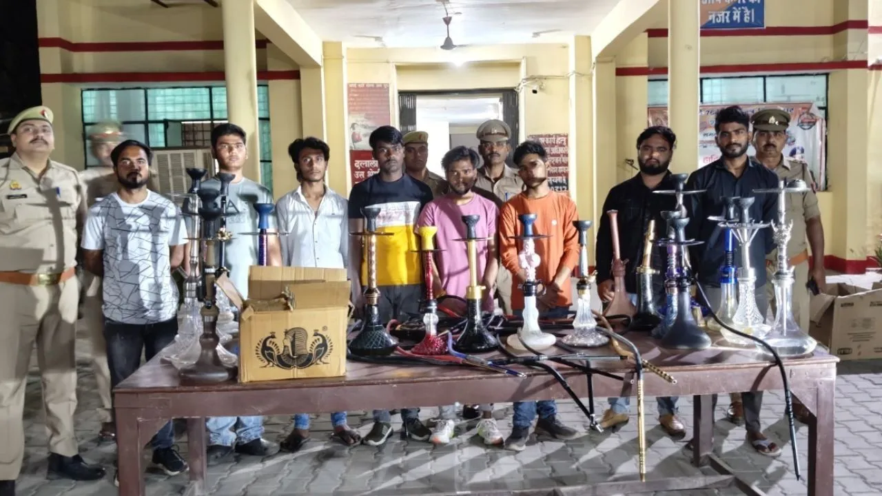 उन्नाव में एसओजी ने पकड़े तीन अवैध हुक्का बार, 8 आरोपी दबोचे गए, इलाके में मचा हड़कंप