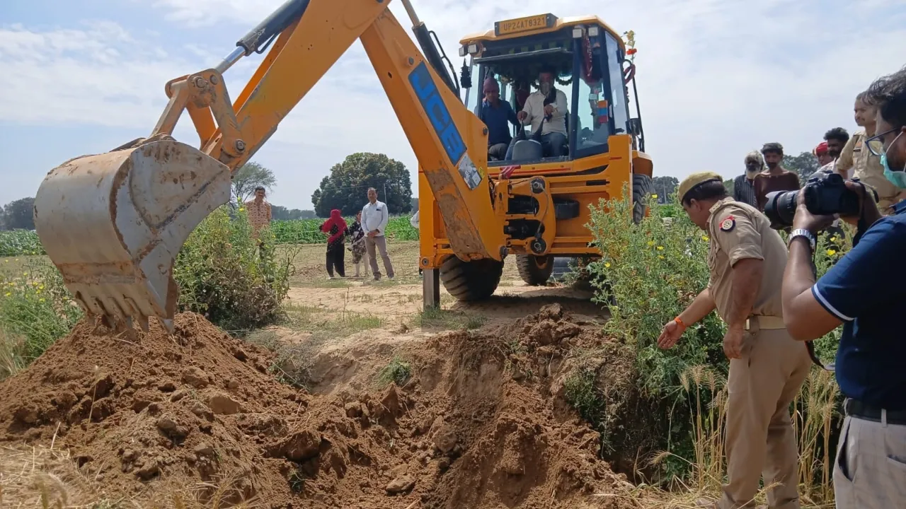 कब्र की खोदाई