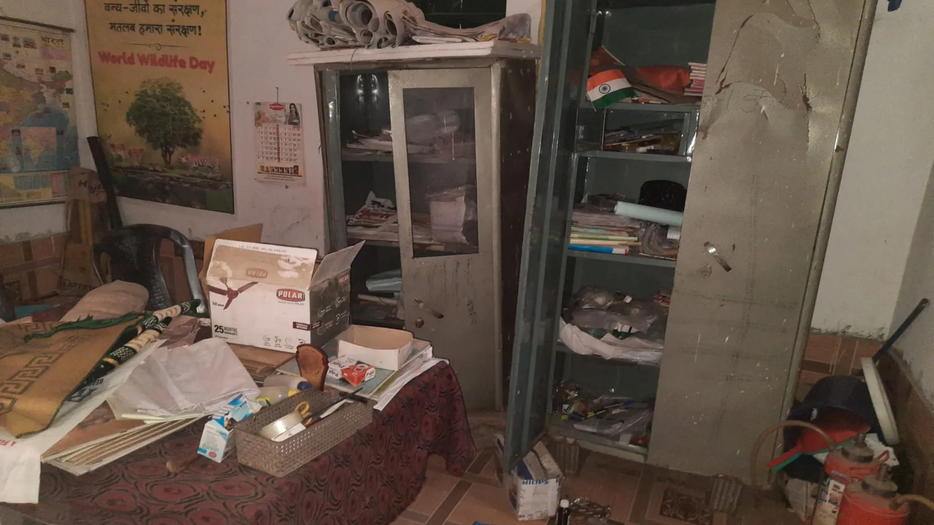 पीलीभीत: चोरों का पसंदीदा स्पॉट बना ये स्कूल...पांच साल में 11वीं बार ताले तोड़कर चोरी