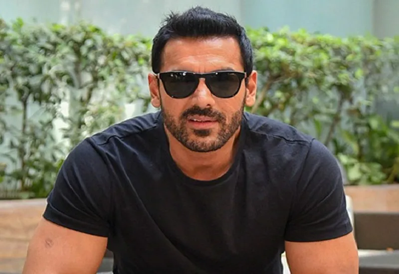 मेरा करियर आलोचना के सहारे ही बना है, मैं इसका आनंद लेता हूं : जॉन अब्राहम 