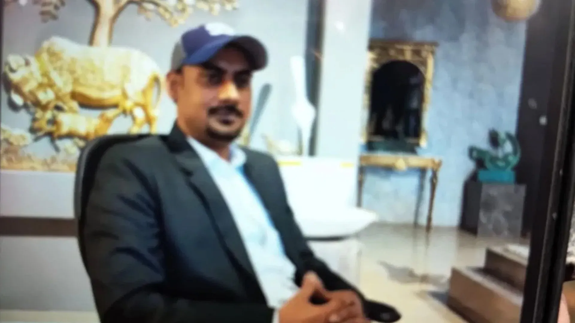 Bareilly: फेसबुक पर पाकिस्तान प्रेम दर्शाना पड़ा महंगा...तबरेज के खिलाफ रिपोर्ट दर्ज