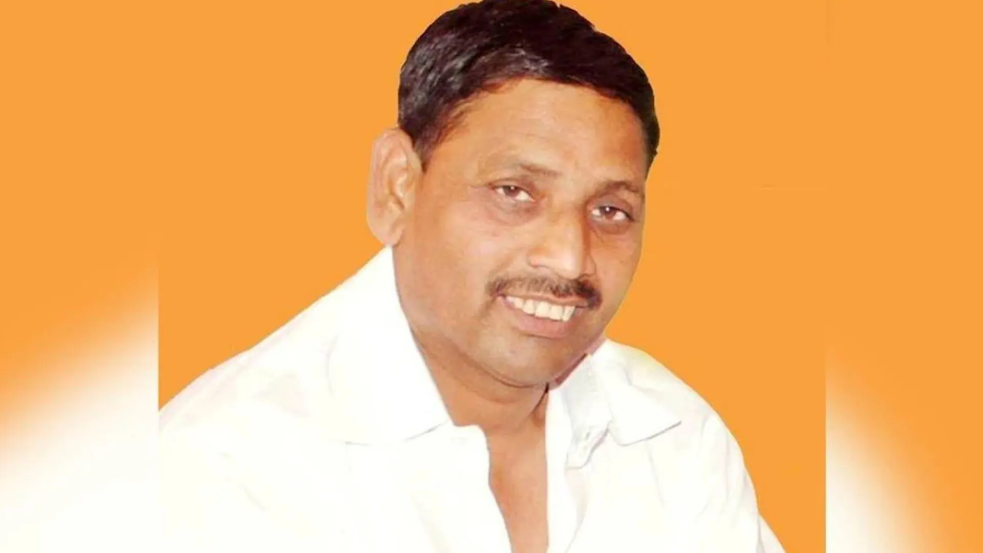 Bareilly: फरीदपुर टोल प्लाजा पर कर्मचारी की पिटाई के मामले में पूर्व सांसद से माफी की मांग