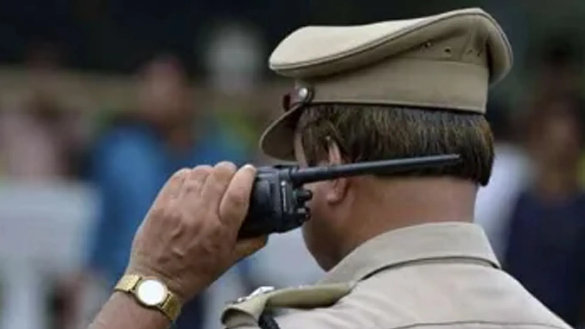 Bareilly: तमंचा दिखाकर धमकाने वालों की मदद की थी...अब दरोगा निलंबित