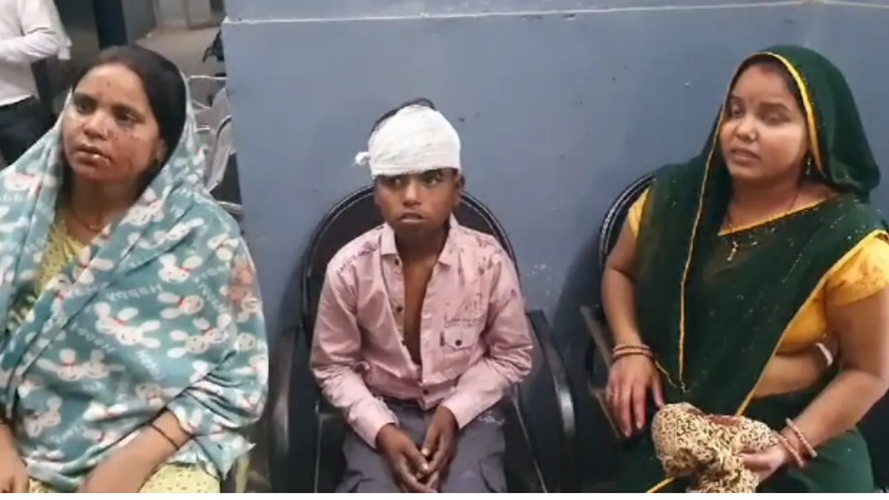 Farrukhabad में आखत डालने पर विवाद: दबंगों ने की अंधाधुंध फायरिंग, महिला व बच्चों समेत छह लोग घायल, दो गंभीर, अस्पताल में भर्ती