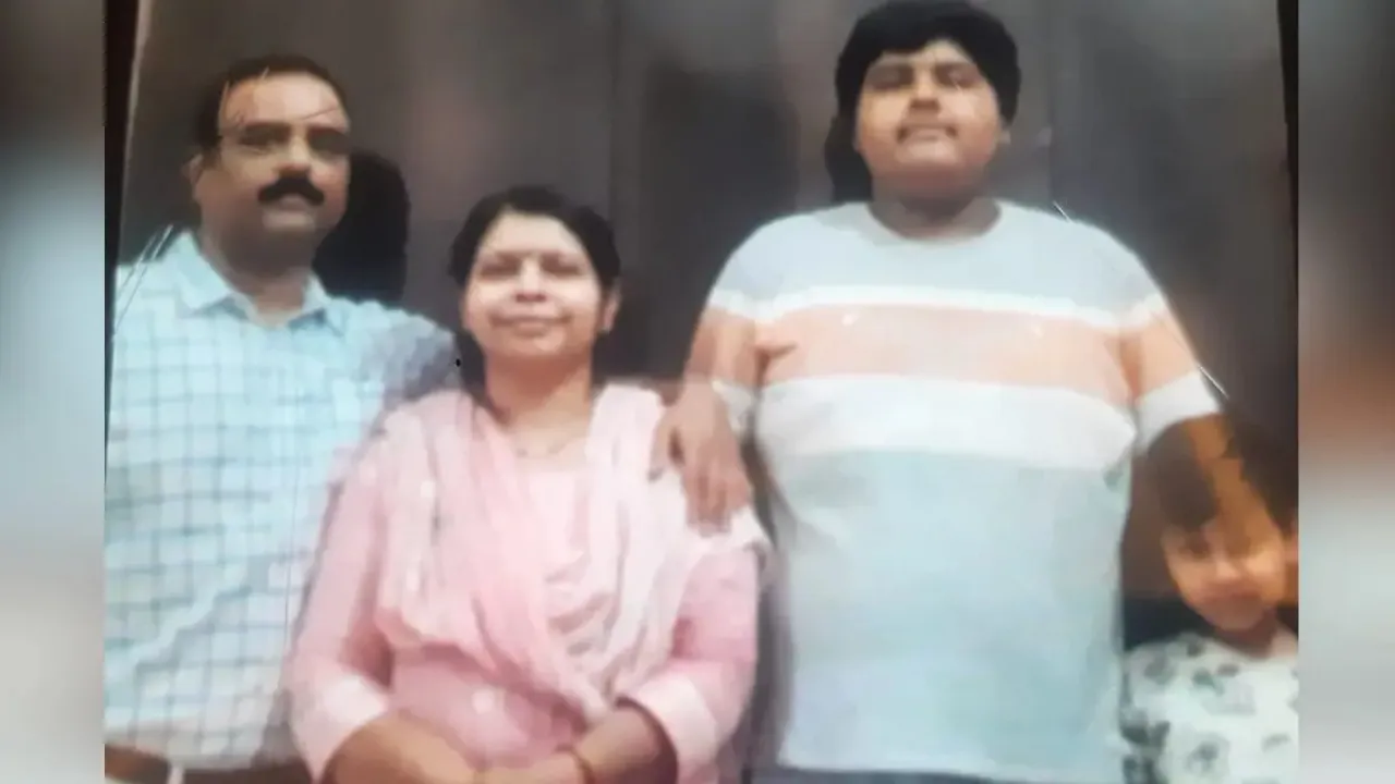 Bikaner : एक ही परिवार के तीन सदस्यों ने की सामूहिक आत्महत्या :दुर्गंध उमड़ने पर पुलिस ने घर से निकाले शव