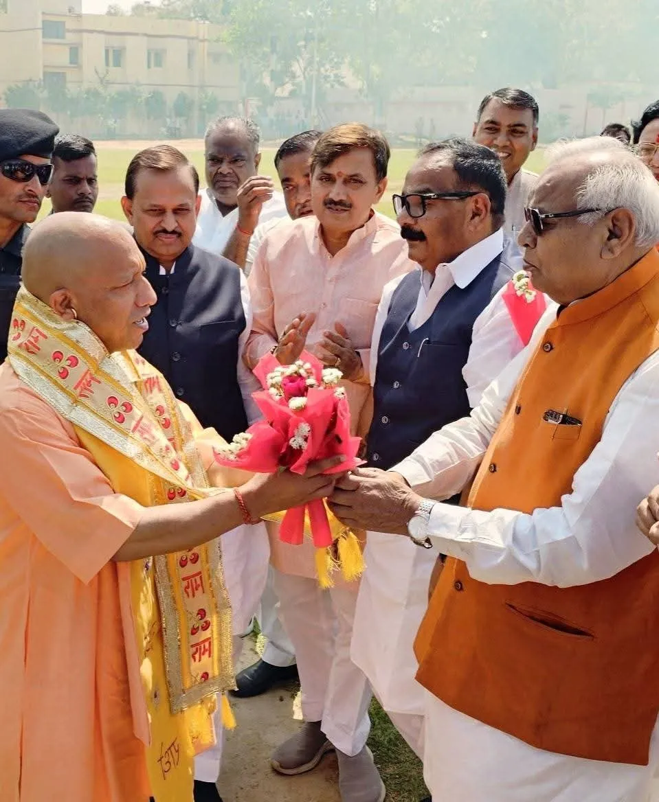 मेट्रो कानपुर सीएम योगी