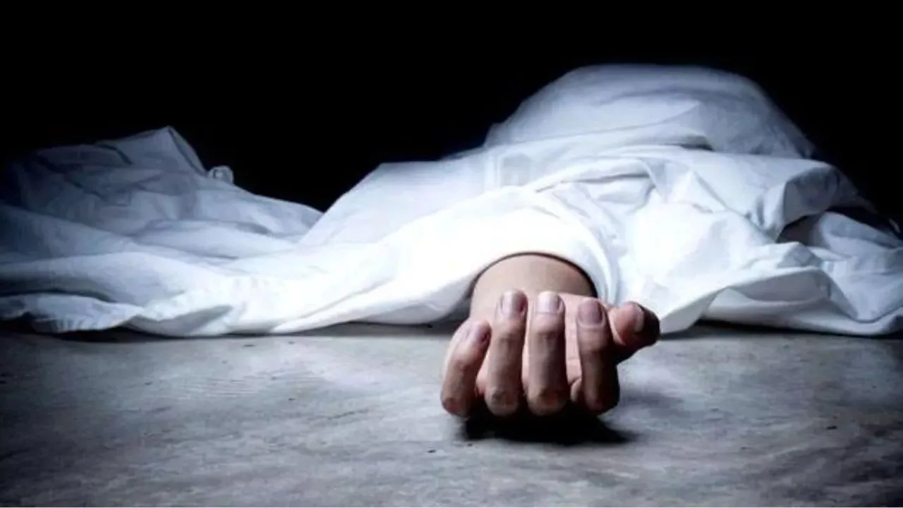 Kanpur: हाईवे पर मिला एसबीआई के चतुर्थ श्रेणी कर्मचारी का शव, दवा लेने घर से निकले थे, भाई बोला- शरीर पर थे रगड़ने के निशान