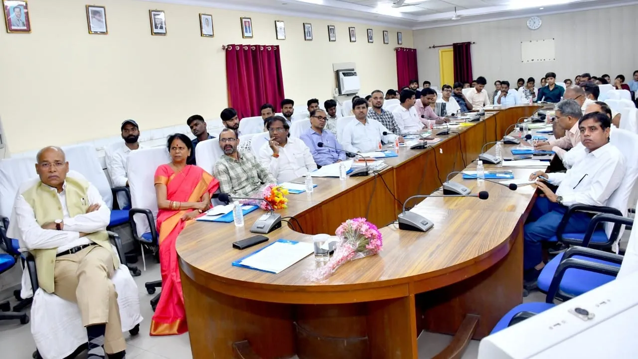 World Weather Day :  मौसम की पूर्व जानकारी से किसानों को होता है लाभ