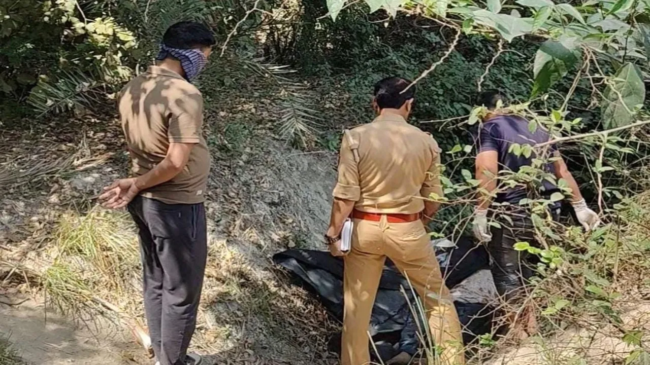 Barabanki News : जंगल में मिला अज्ञात युवती का शव हत्या की आशंका