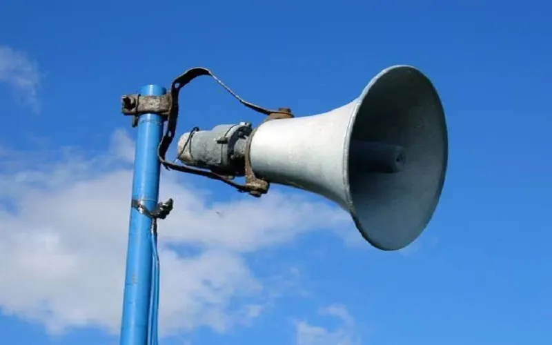 संभल : लाउडस्पीकर को लेकर पुलिस सख्त, मुस्लिमों ने कहा-एक घंटे की दे दें इजाजत