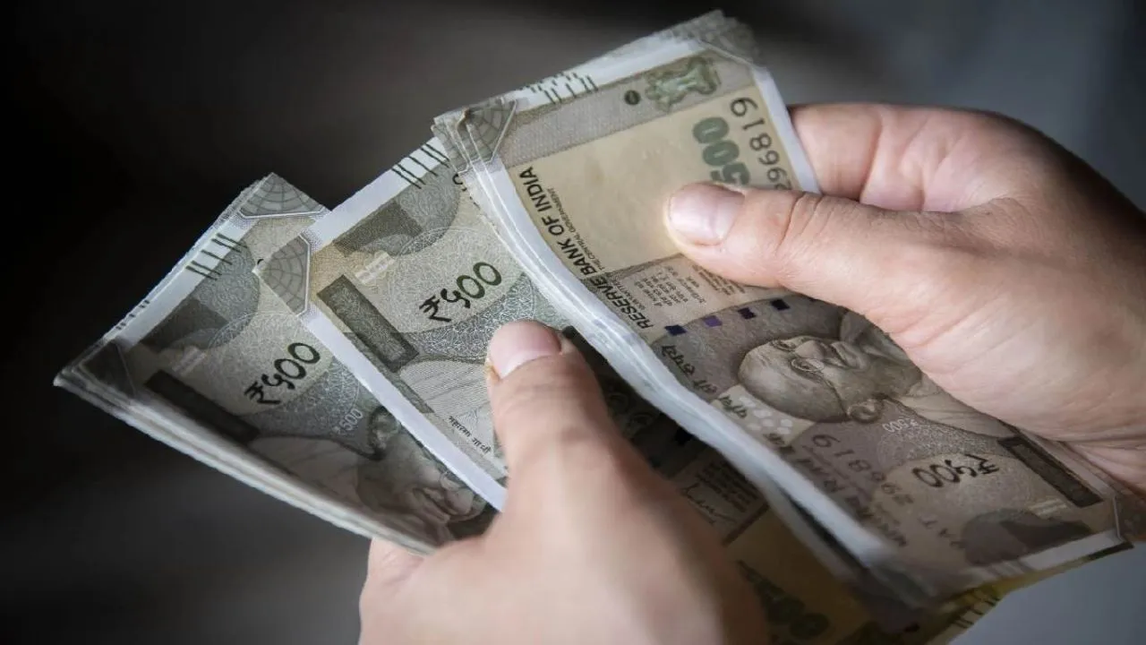 Kanpur: चौबेपुर बीडीओ का वेतन काटा गया, दी गई प्रतिकूल प्रविष्टि, इस वजह से हुई कार्रवाई...  