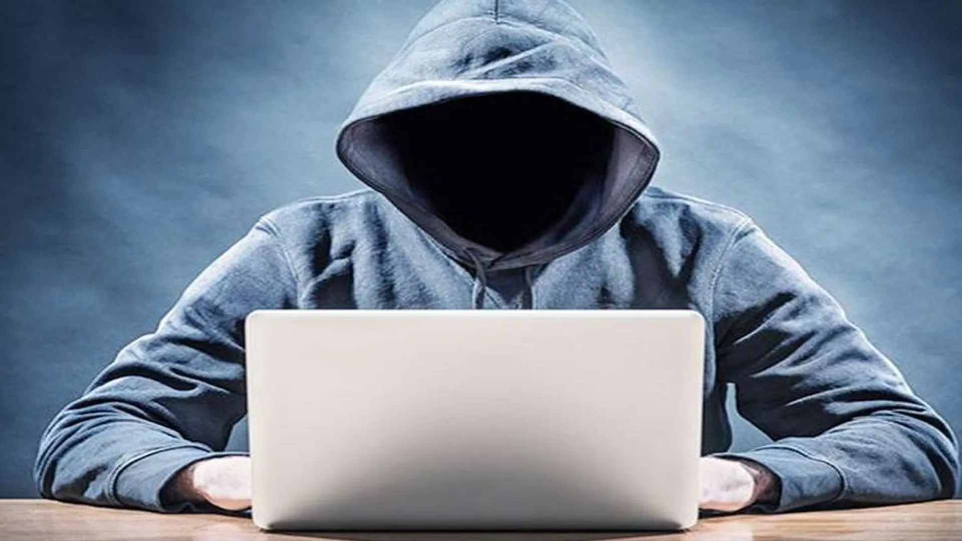 Bareilly: बैंक अधिकारी बनकर साइबर ठगों ने 34 हजार उड़ाए