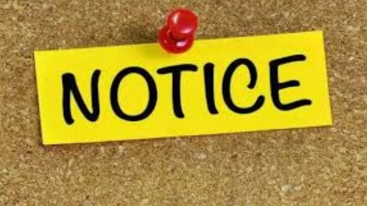 पीलीभीत: डेयरी संचालकों को नोटिस जारी, गोबर बहाने का आरोप