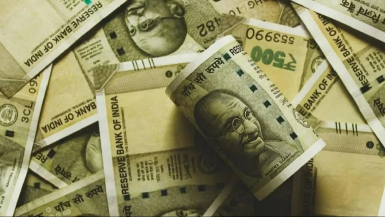 पीलीभीत: विभागीय खातों में लैप्स होने की संभावना, 2.45 अरब रुपये का बजट पड़ा है बकाया