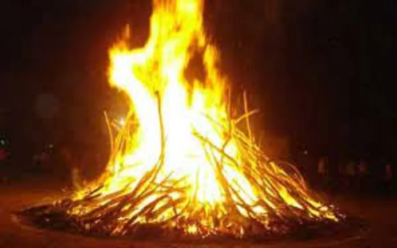 मुरादाबाद : होलिका दहन पर भद्रा का साया, 13 को देर रात होगा दहन...जानें शुभ मुहूर्त  