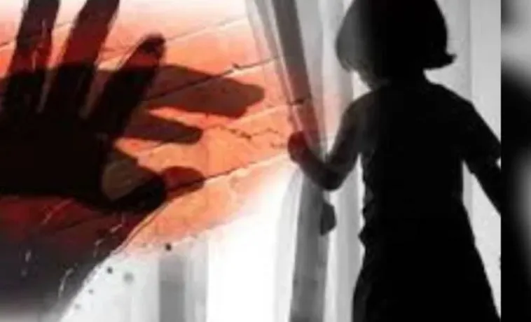 बरेली में बच्ची से दुष्कर्म! शादी में शामिल होने आई थी मासूम, खून से लथपथ देख उड़े होश