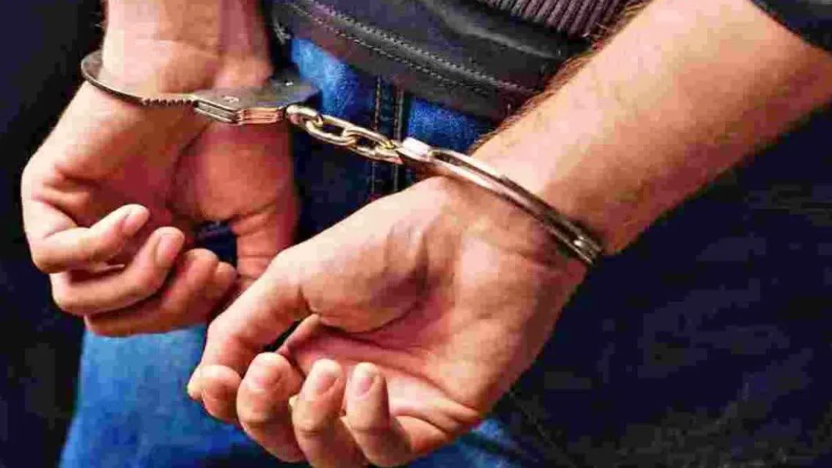 छात्रा से दुष्कर्म का आरोपी राहुल गिरफ्तार    