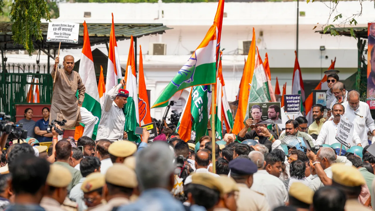 नेशनल हेराल्ड केसः ED के खिलाफ कांग्रेस ने की जमकर नारेबाजी, सरकार कर रही विपक्ष की आवाज दबाने का प्रयास... सचिन पायलट ने लगाए कई आरोप