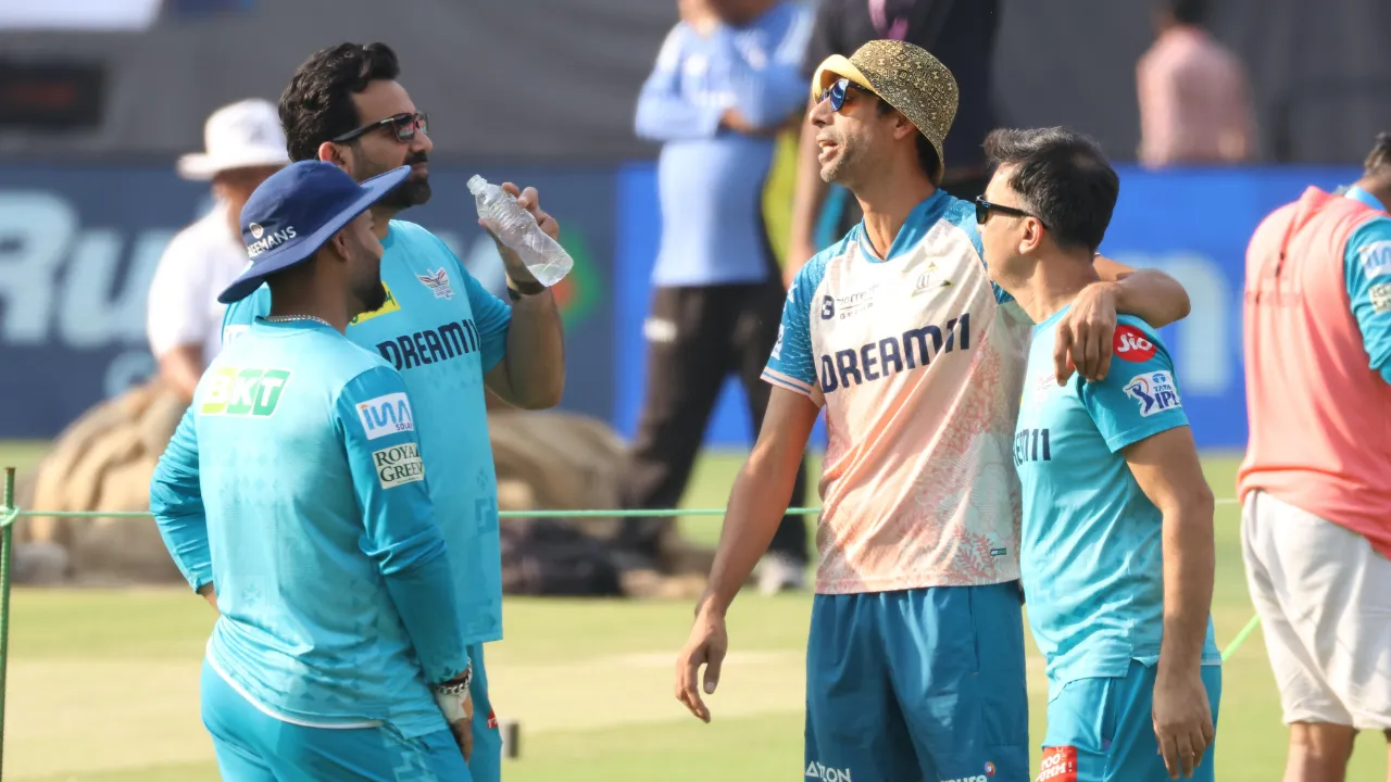 IPL 2025: आमने सामने होंगी लखनऊ सुपर जायंट्स और गुजरात टाइटंस, स्टेडियम में जलवा बिखेरते नजर आए खिलाड़ी