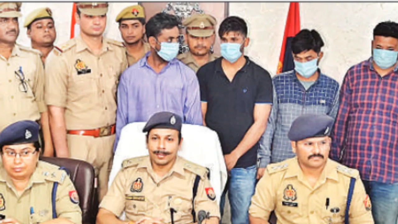 लखनऊः सिग्नल पर टप्पेबाजी करने वाले गिरोह का पर्दाफाश, चार गिरफ्तार