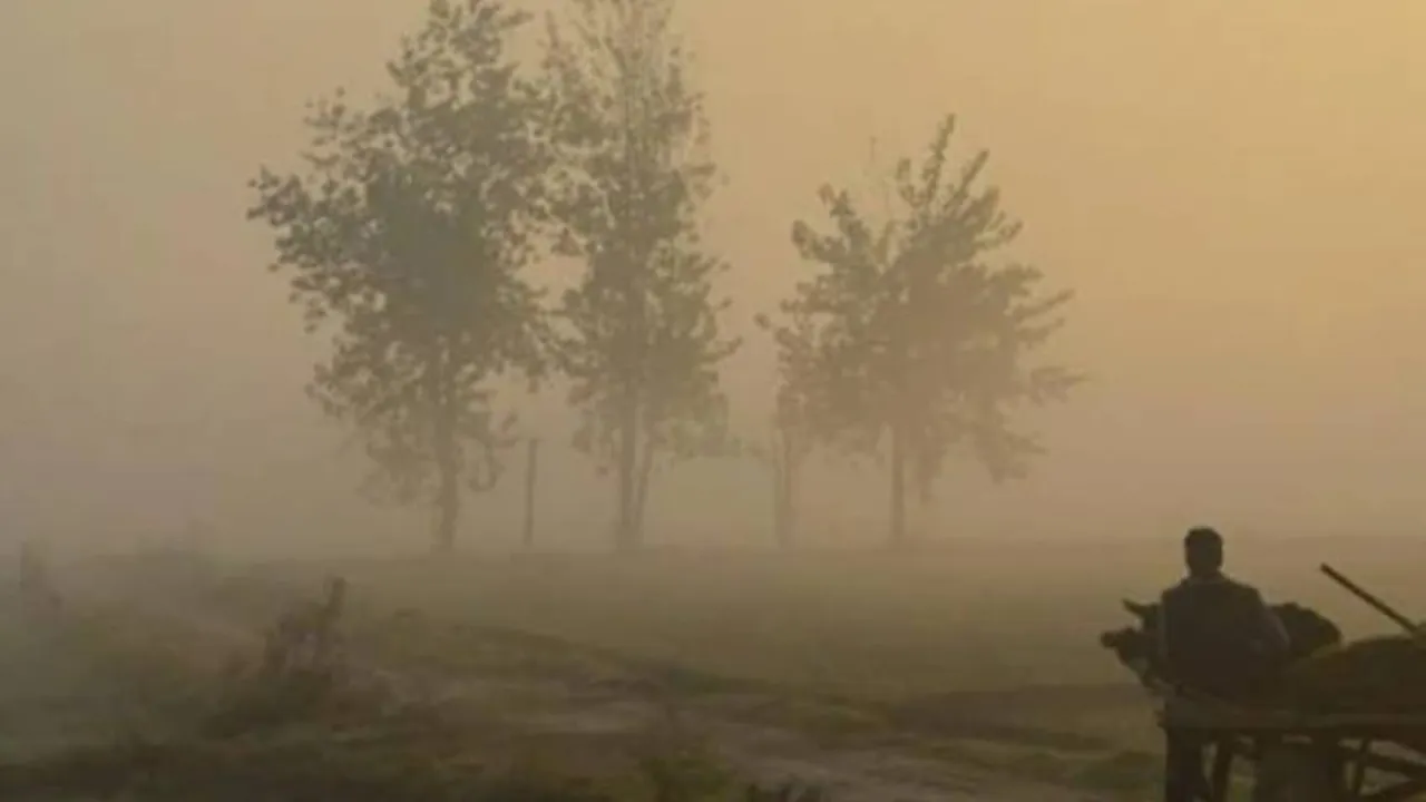 प्रदेश में बिगड़ने वाला है मौसम का मिजाज, 50 जिलों में ऑरेंज अलर्ट