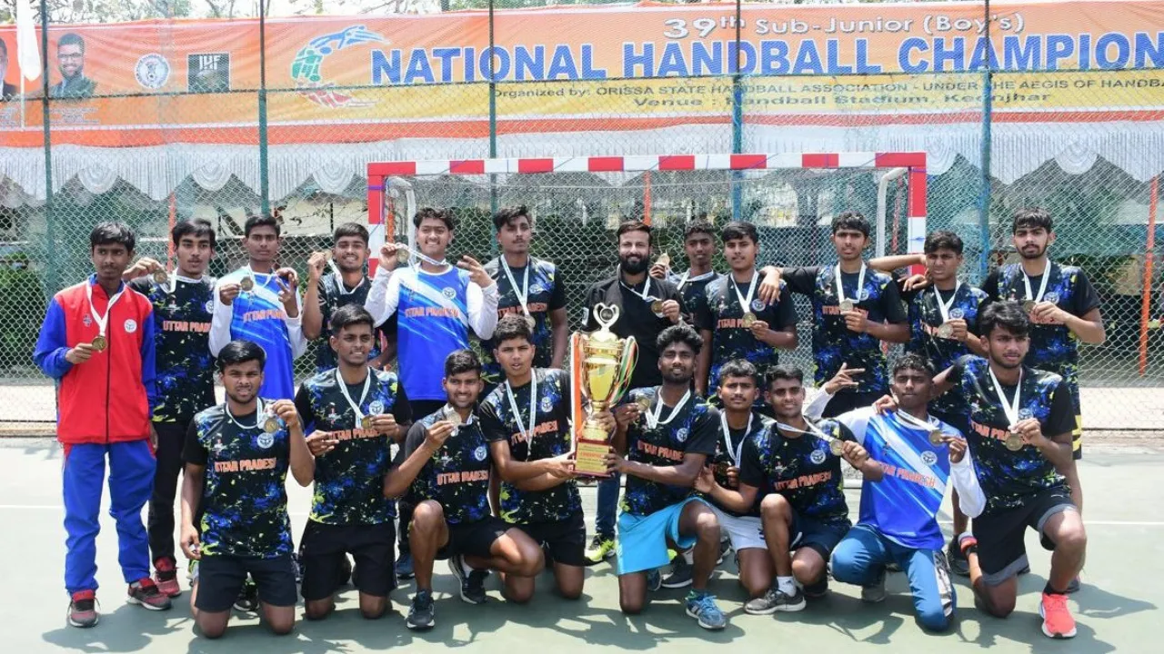 यूपी की सब जूनियर बालक हैंडबॉल टीम ने रचा इतिहास, 31-30 से दी शिकस्त