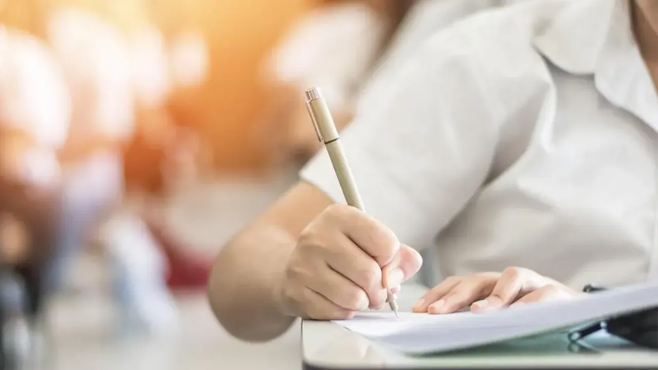 पोर्टल में गड़बड़ीः वापस आए 1.16 करोड़, अल्पसंख्यक स्कूल के लिए आवंटित धनराशि पर जालना कलेक्टर ने विभाग को लिखा पत्र