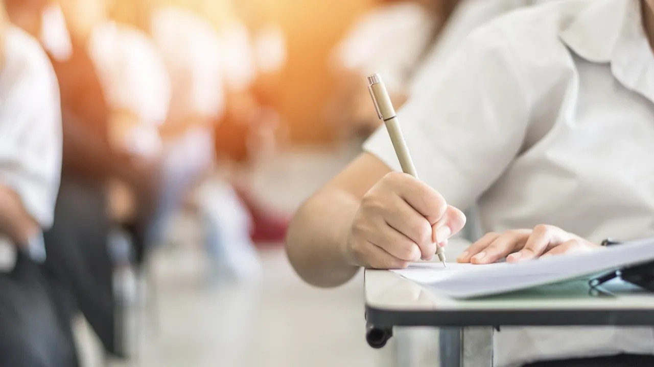 NEET-UG Exam 2025: एक्शन में एनटीए, कड़ी पुलिस सुरक्षा में भेजे जाएंगे Question Papers, कोचिंग केंद्रों पर रहेगी विशेष निगरानी 