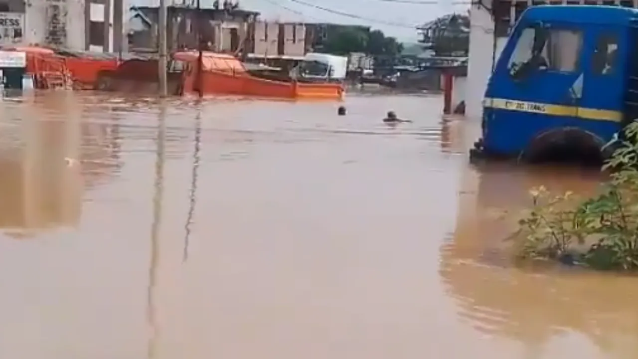 कांगो में भारी बारिश ने मचाई तबाही, जलमग्न हुए घर, 33 की मौत