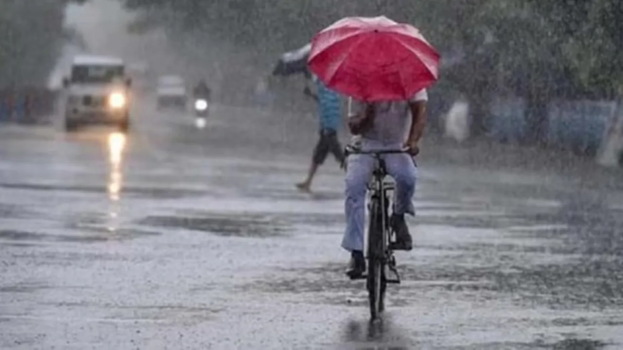 UP NEWS: यूपी में सुहाना होगा मौसम, ठंडी हवाओं और बूंदाबांदी दिलाएगी गर्मी से राहत