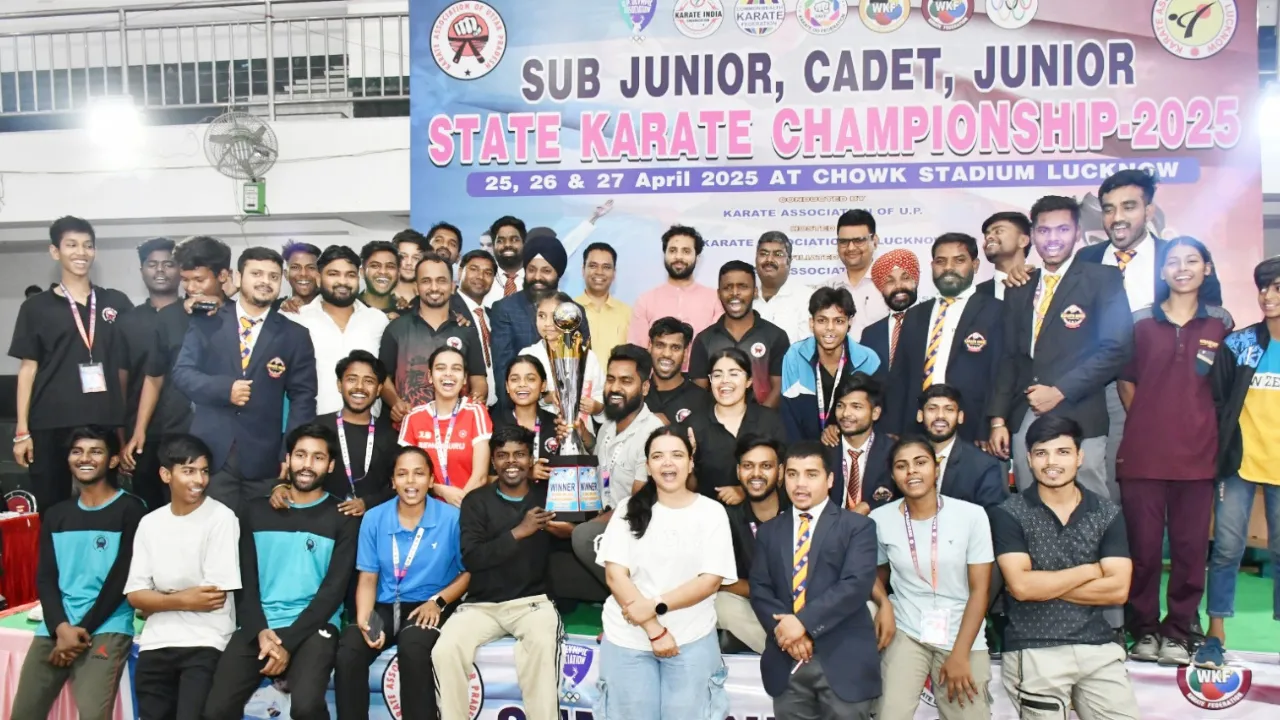 कराटे में लखनऊ बना ओवरऑल चैंपियन, गौतमबुद्ध नगर दूसरे और वाराणसी जिला रहा तीसरे स्थान पर
