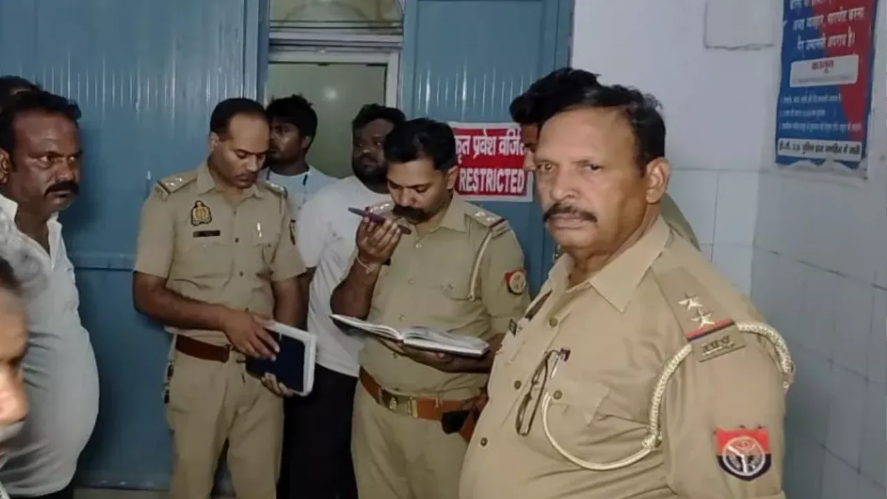 आगराः मां-बेटी का शव मिलने से इलाके में फैली सनसनी, पति ने धारधार हथियार से रेता गला