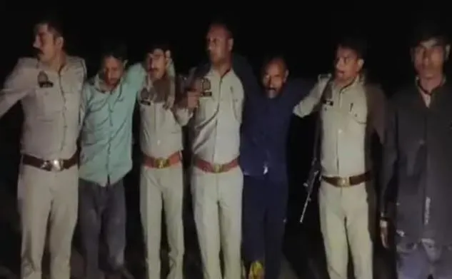 शाहजहांपुर: निगोही पुलिस ने मुठभेड़ में तीन गोतस्करों को किया गिरफ्तार, दो को लगी गोली