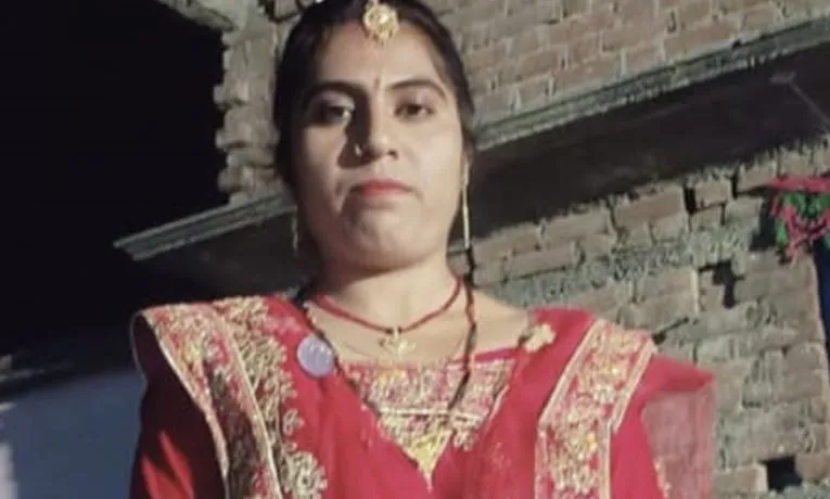 लखीमपुर खीरी: संदिग्ध परिस्थितियों में महिला की मौत, परिजन बोले- जहरीला पदार्थ देकर मार डाला