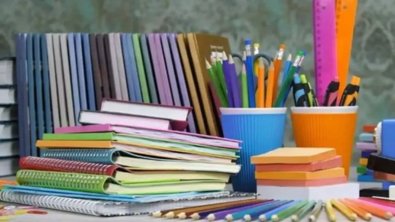 Bareilly: कॉपी-किताबें ही नहीं स्टेशनरी का सामान भी हुआ महंगा, अभिभावकों की अब जेब और होगी ढीली