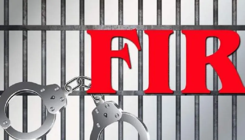 Bareilly: सब्जी मंडी जा रहे दो दोस्तों को घेरकर पीटा, 12 पर रिपोर्ट