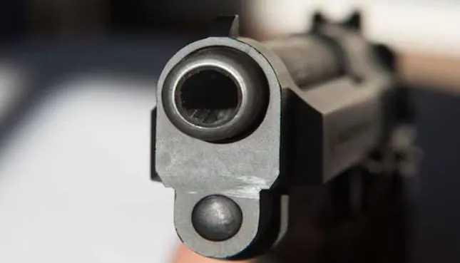 कासगंज: ऑनलाइन गेम में हारा रकम, आहत युवक ने खुद को मारी गोली