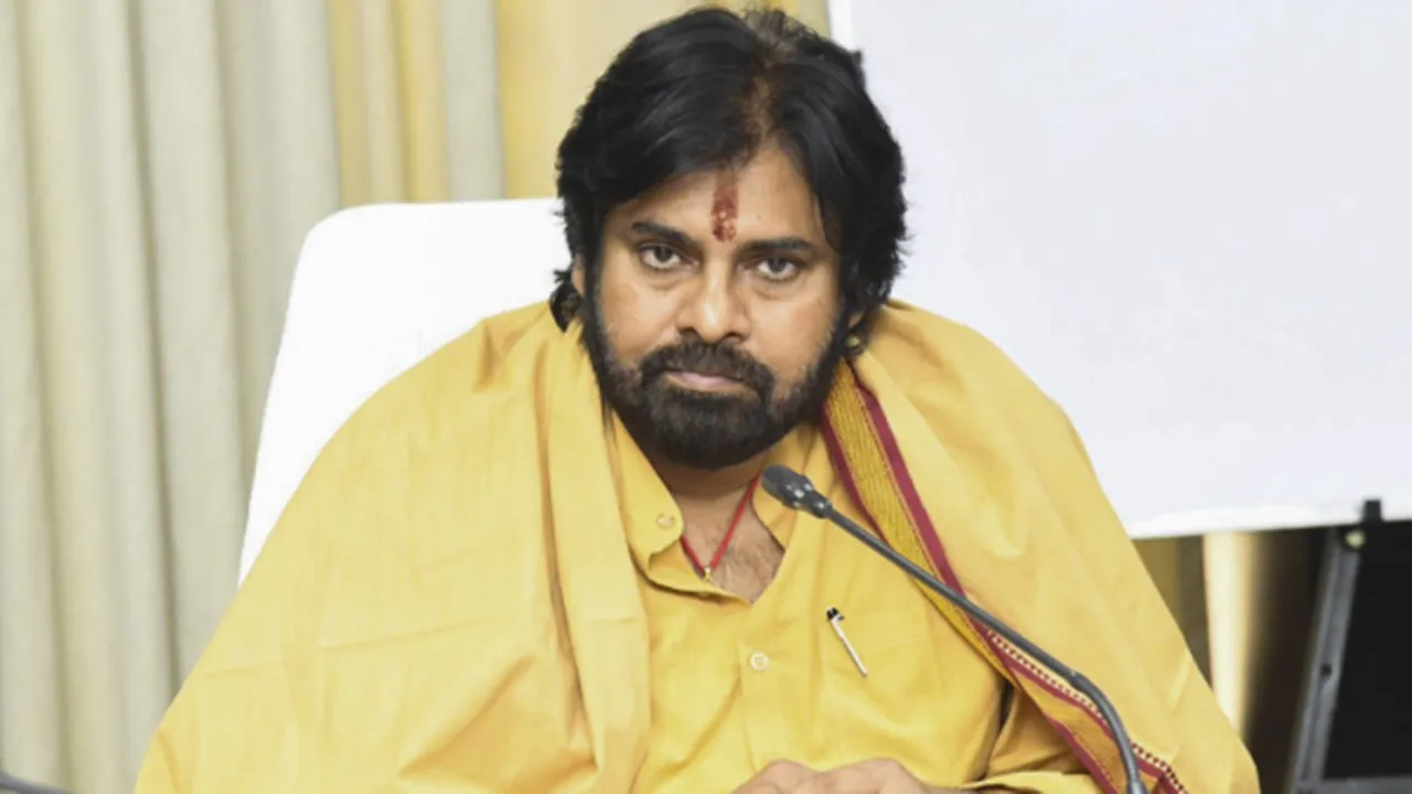 सिंगापुर: स्कूल में आग लगने से पवन कल्याण का बेटा घायल, अस्पताल में भर्ती 