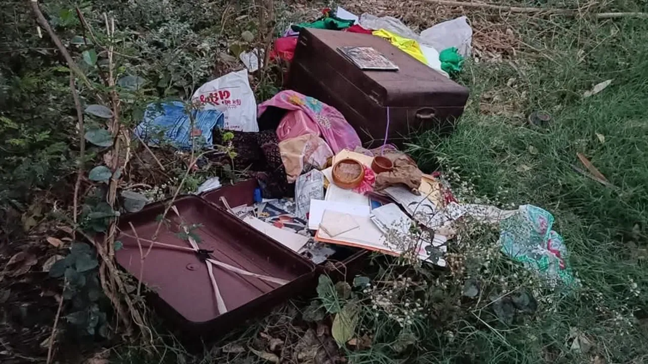  बहराइच: मकान का ताला तोड़कर लाखों की चोरी, पुलिस ने शुरू की मामले की जांच 